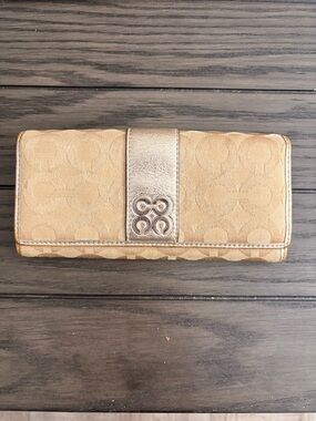 Vintage coach wallet